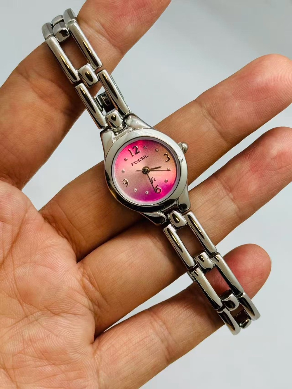Fossil Women’s Watch Pink Dial Stainless Steel Quartz New Battery w/ Box Runs - Picture 6 of 11